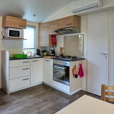 Holiday home Mobil-home 3 1 Sdb Canet-en-Roussillon